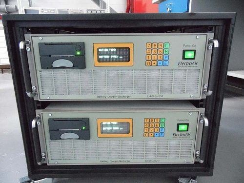 Зарядно-разрядные устройства серии EAR-CH для авиационных аккумуляторных батарей